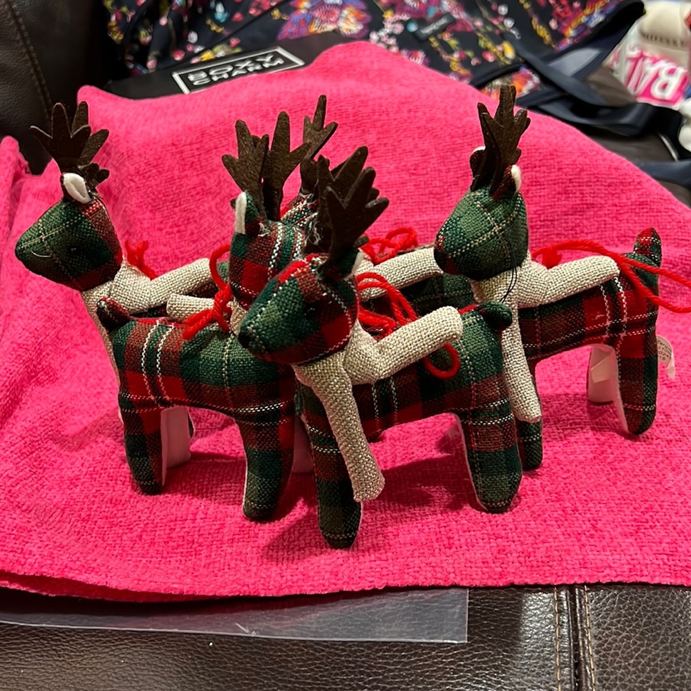 Set of 5 Reindeer Christmas ornaments